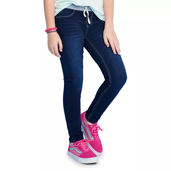 Choosing the Perfect Kid's Jeans: A Guide