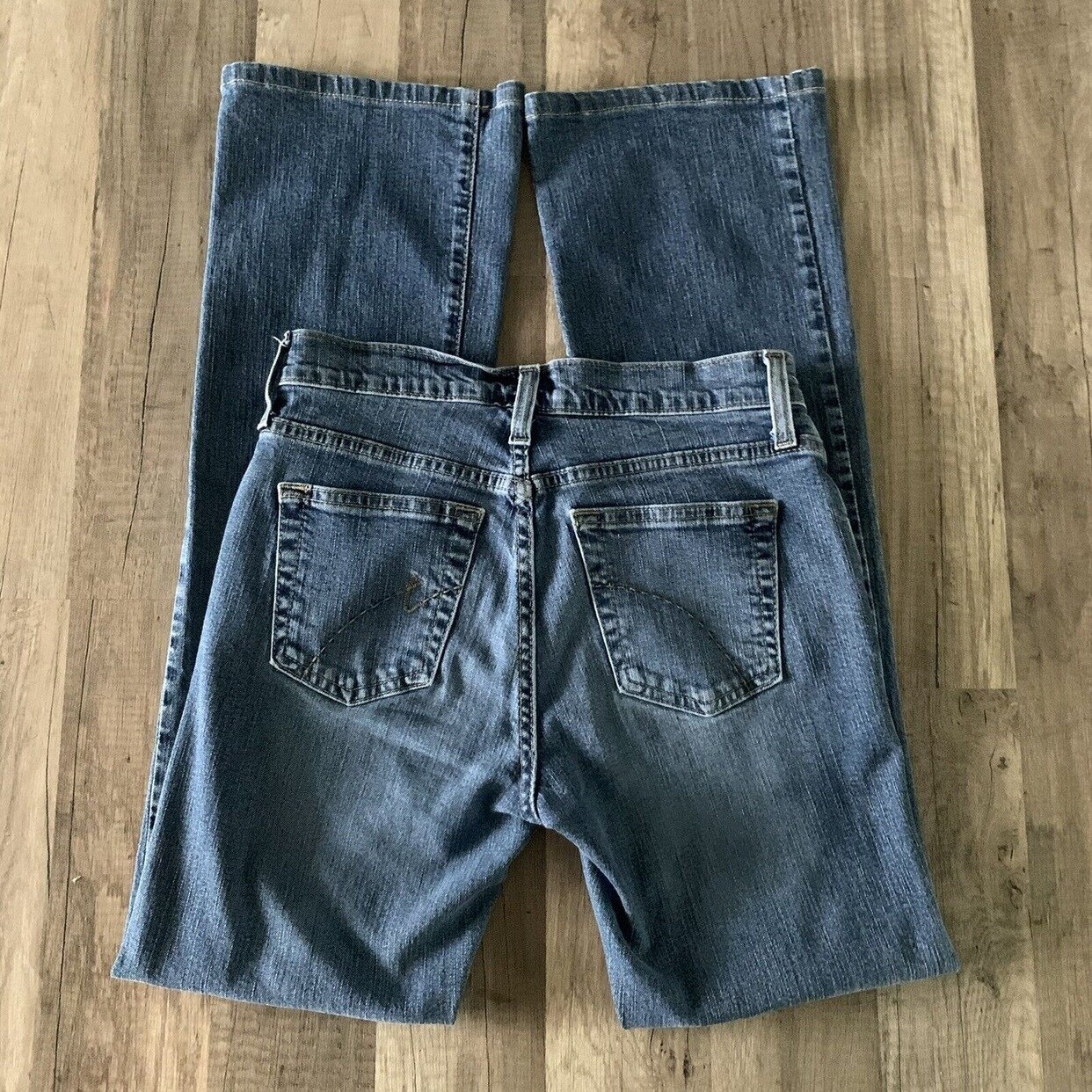 Guide to Tommy Hilfiger Women's Jeans