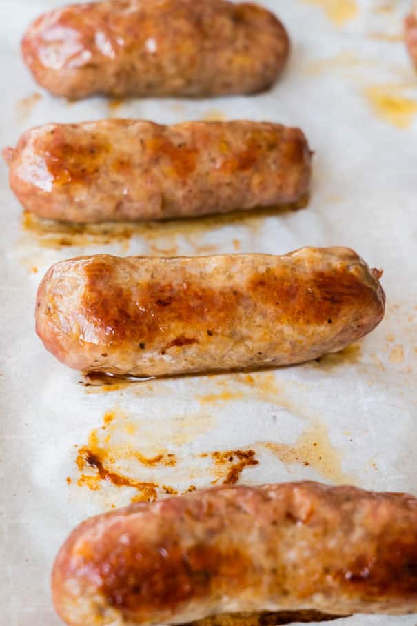How to bake sausage in oven