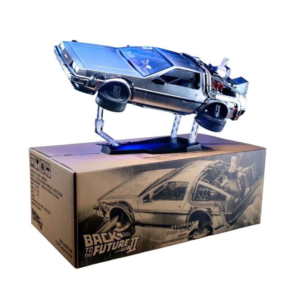 Time-Traveling Fun: Exploring the Hot Toys DeLorean