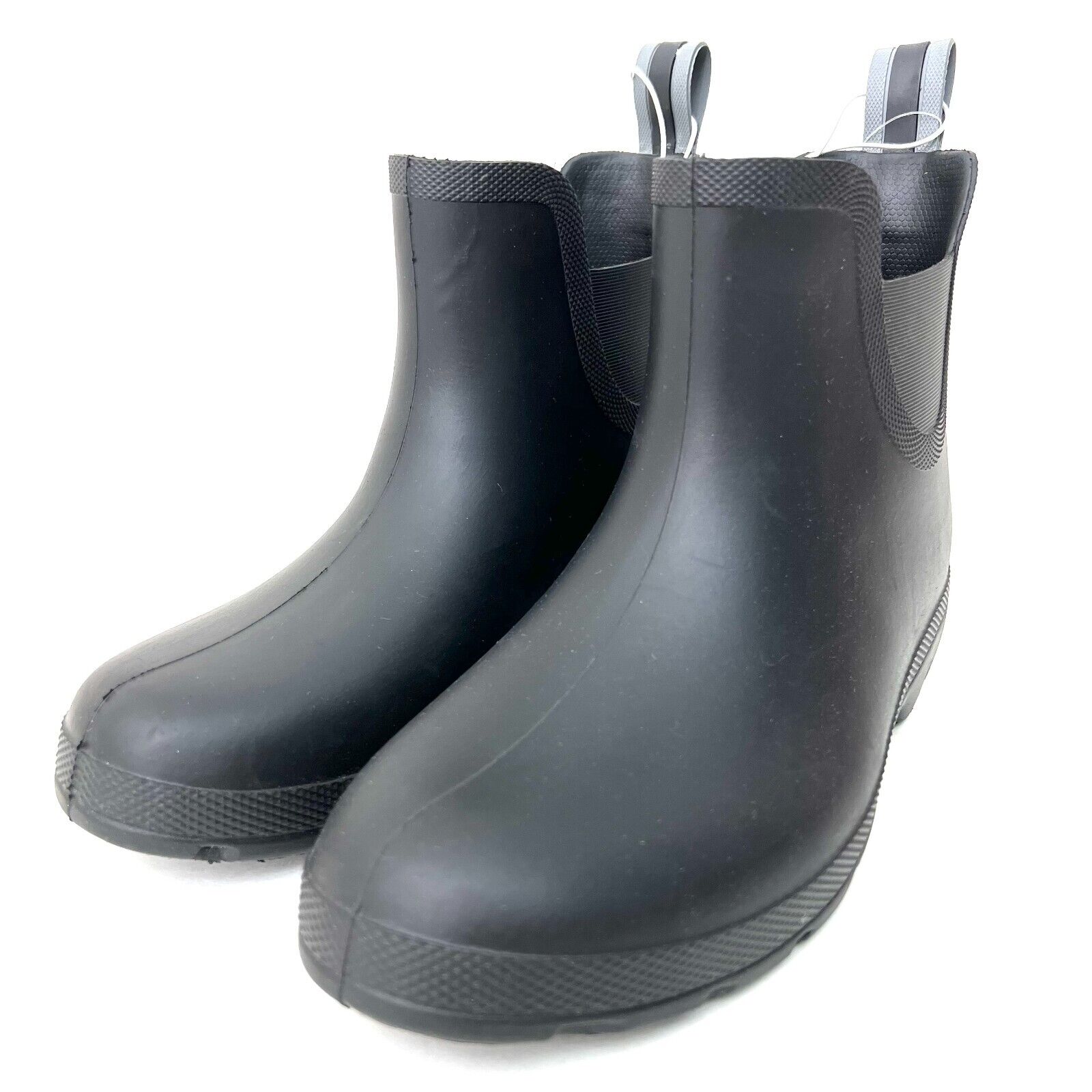 Exploring Totes Rain Boots: Comfort, Style, and Durability