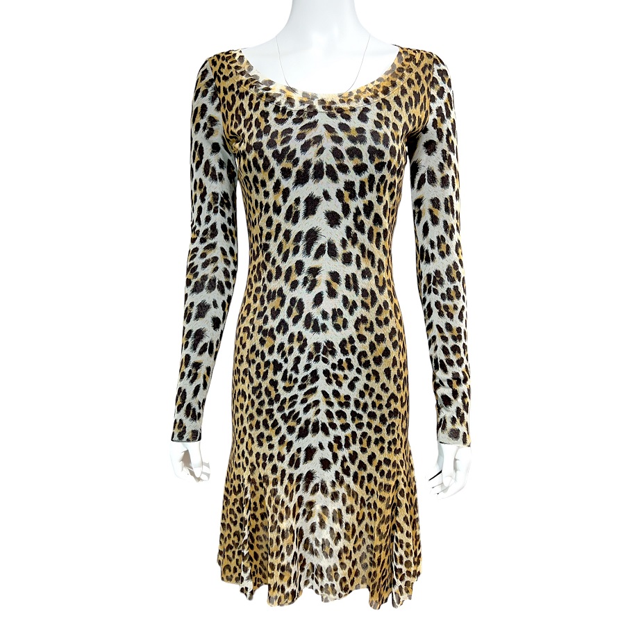 Fuzzi dresses: The Rise of it in Fashion