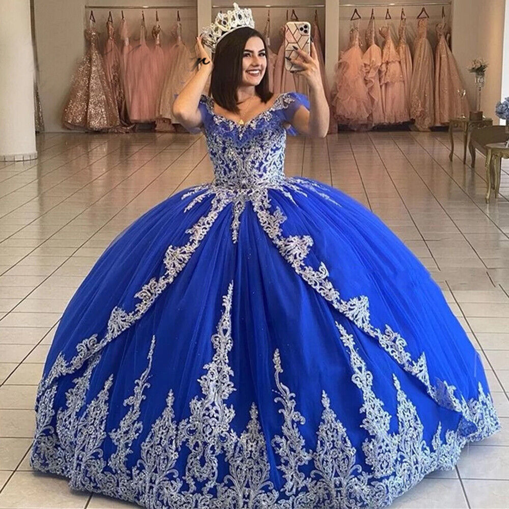 Dresses for Quinceanera: Styles to Shine in 2024