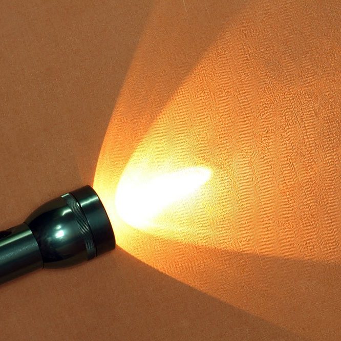 	handheld professional flashlights