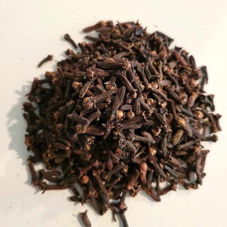 benefits of drinking clove tea