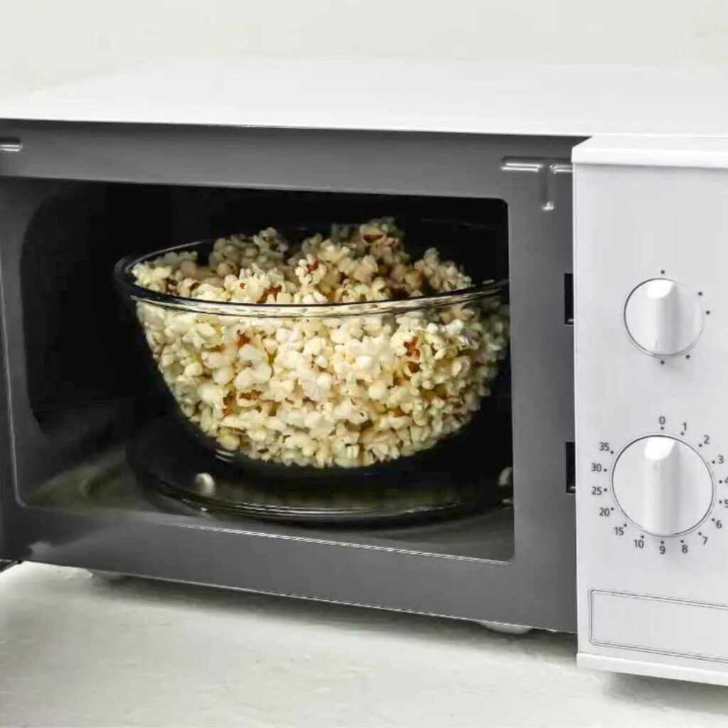 How to Get Rid of Burnt Popcorn Smell in Microwave: Some Tips