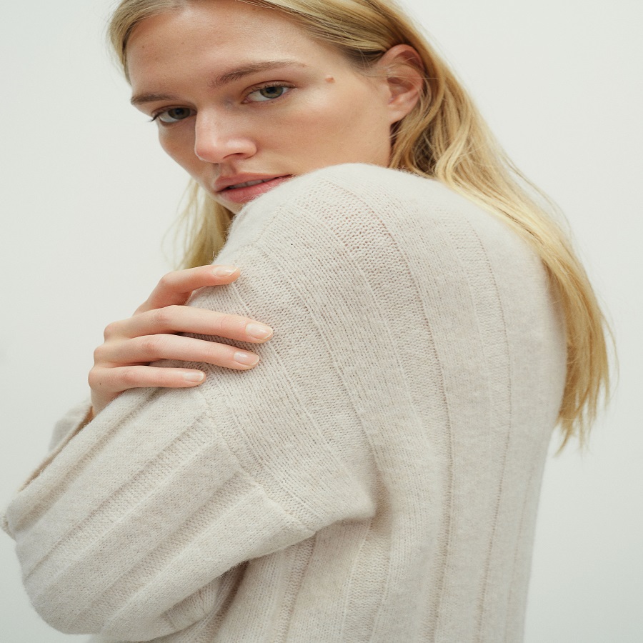 cream sweater women