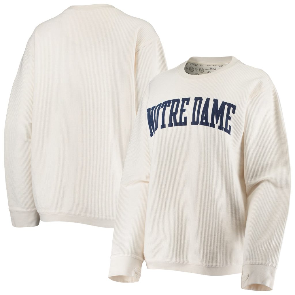 Styling Your White Sweatshirt for Every Season