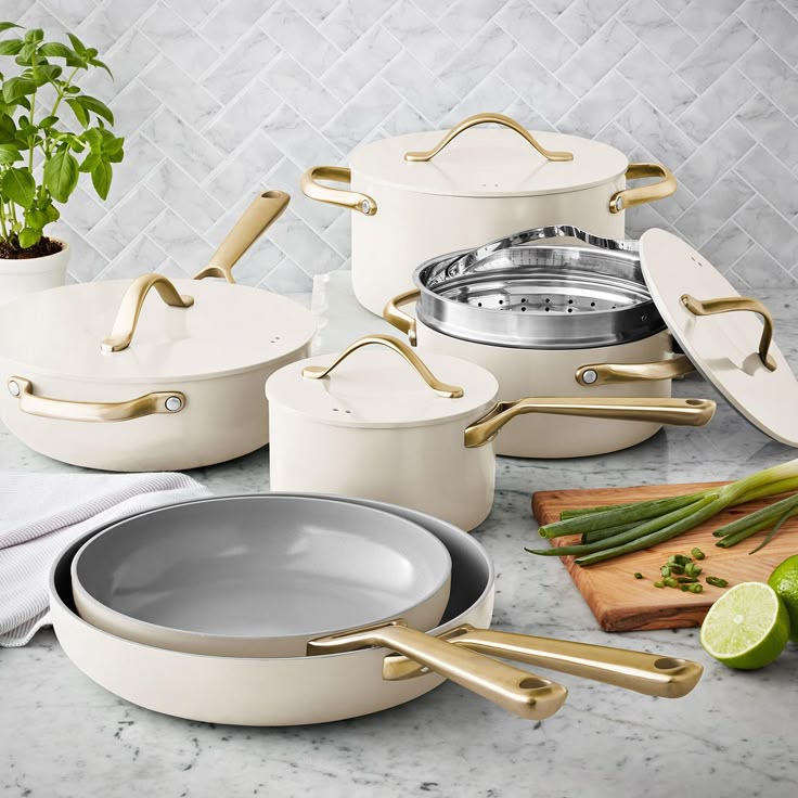 Best Ceramic Cookware: Your Guide to Safe Cooking