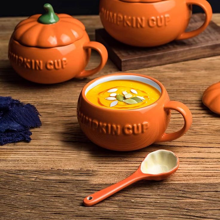 Pumpkin Tableware: Unique Designs to Brighten Your Table