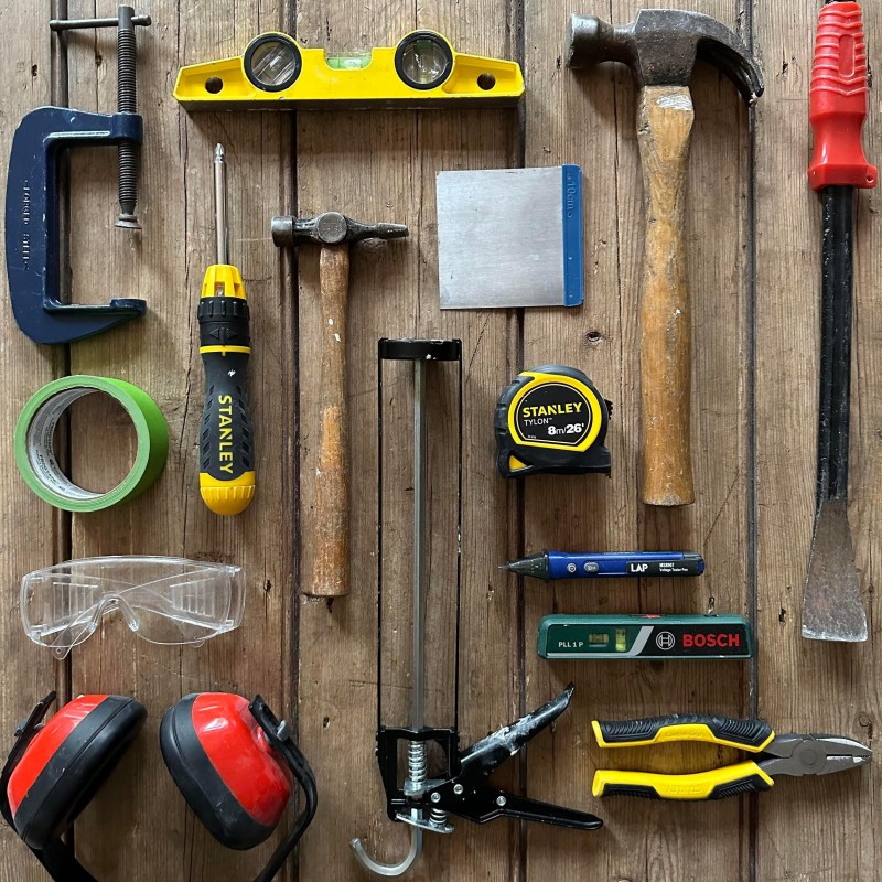 lightweight hand tools for work