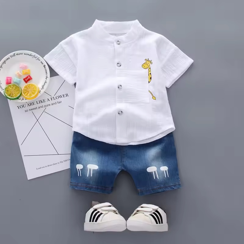 Trends in baby boy clothing sets are evolving with a fresh and modern twist.