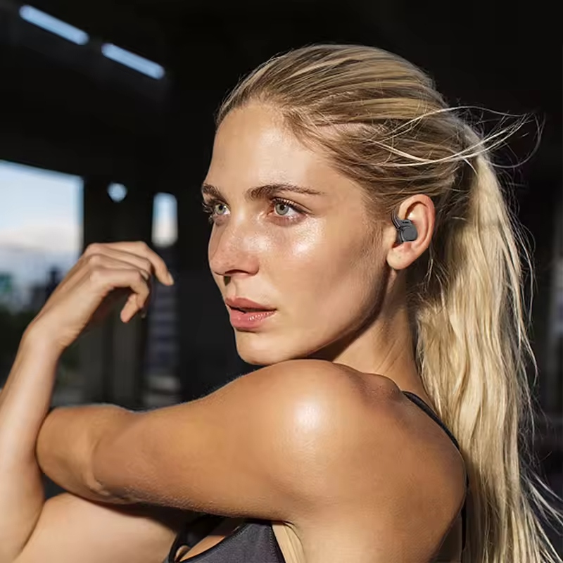 Bluetooth earphone technology has come a long way. It lets you listen to music or take calls wirelessly.