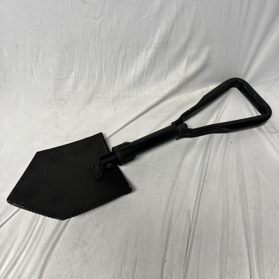 military shovel