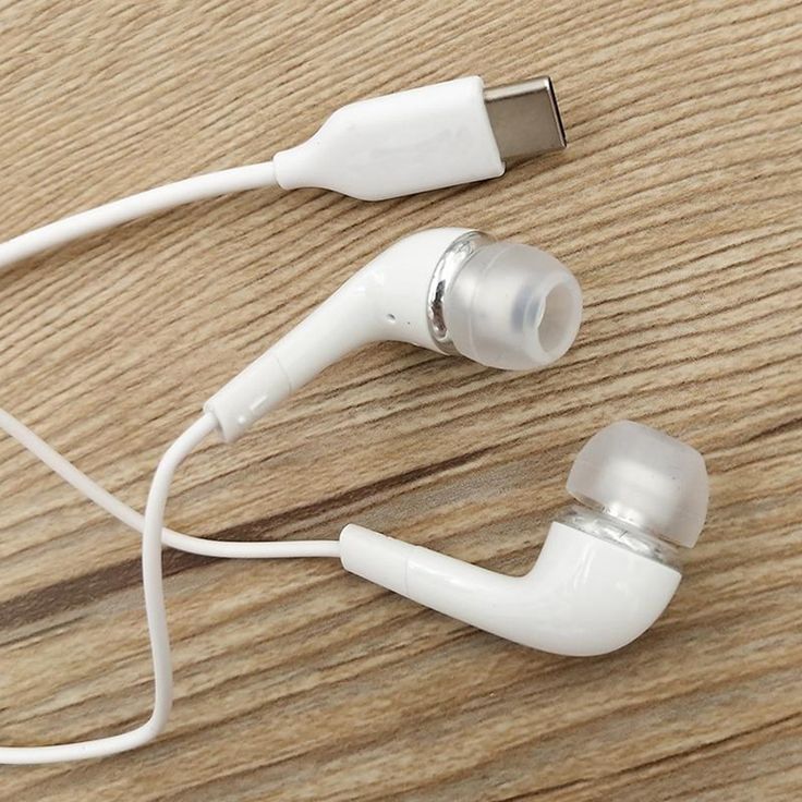 type c earphone