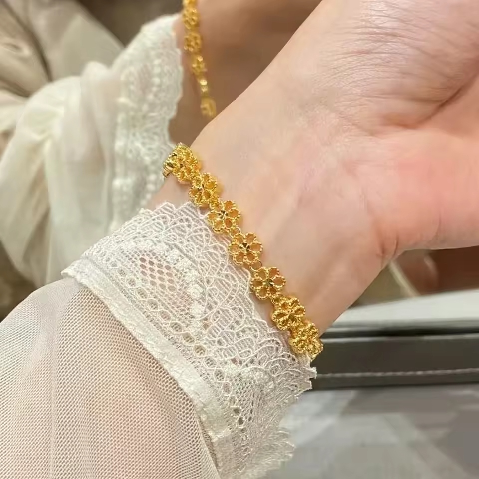 Gold filled jewelry has a rich past dating back over a century.