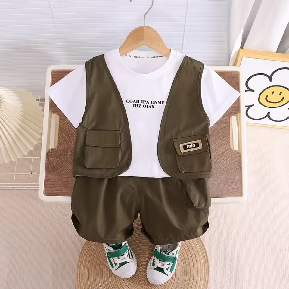As we look ahead to 2025, the fashion world buzzes with new trends for baby boy clothes newborn.