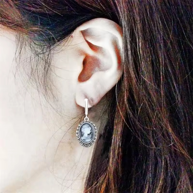 Cameo jewelry has captivated people for centuries with its delicate beauty and rich heritage.