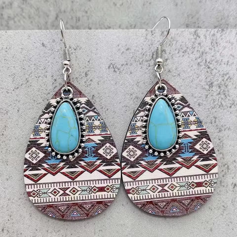 Western jewelry boasts a rich history rooted in diverse cultural traditions.