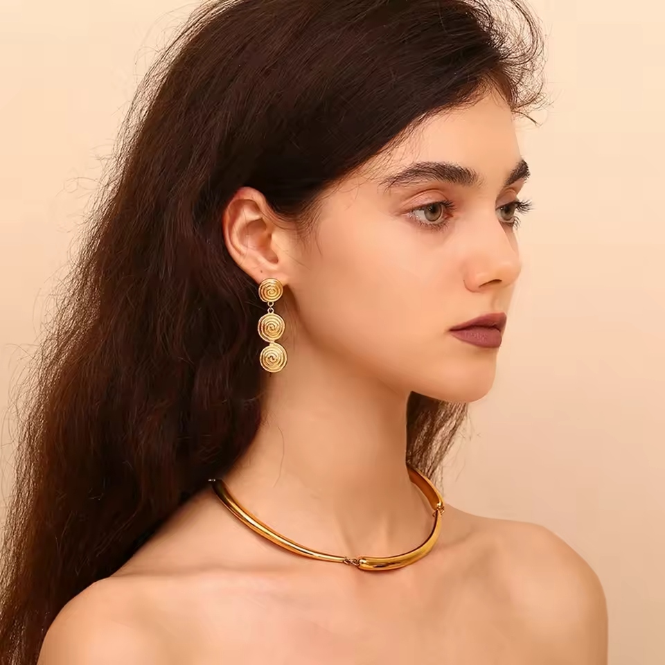 Fingerprint jewelry has a unique and touching history.